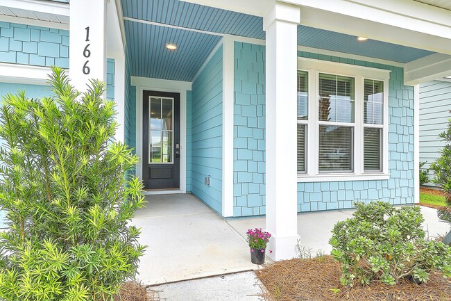 Foto del edificio - Cane Bay home available!