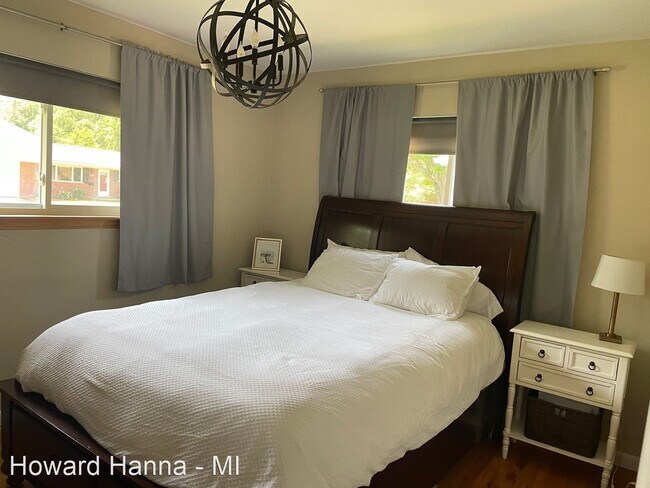 Foto del edificio - 3 br, 2 bath House - 2534 Pamela Avenue