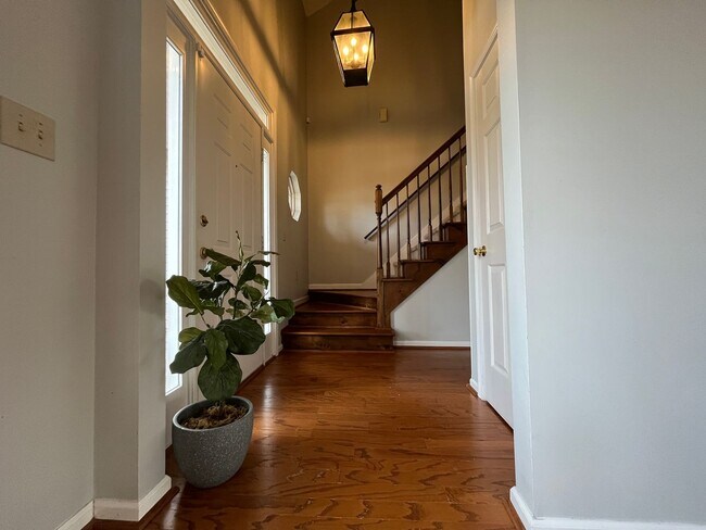 Foto del edificio - Spacious 3/3 Available For Move In Now