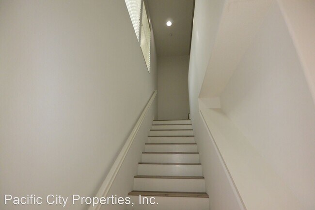 Building Photo - 2 br, 2 bath House - 250 Lockford
