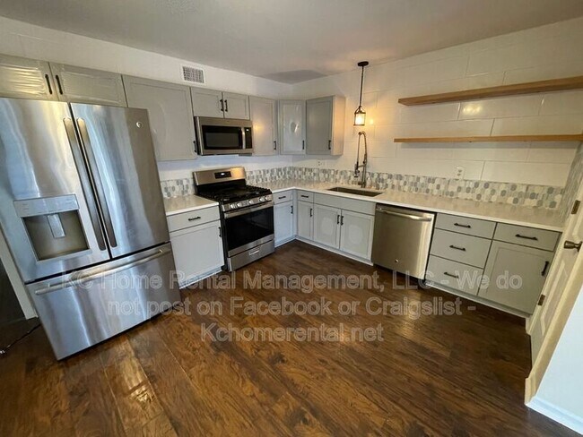 Foto del edificio - 209 Woodbridge Ln