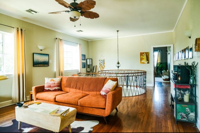 Building Photo - 4072 State St Dr