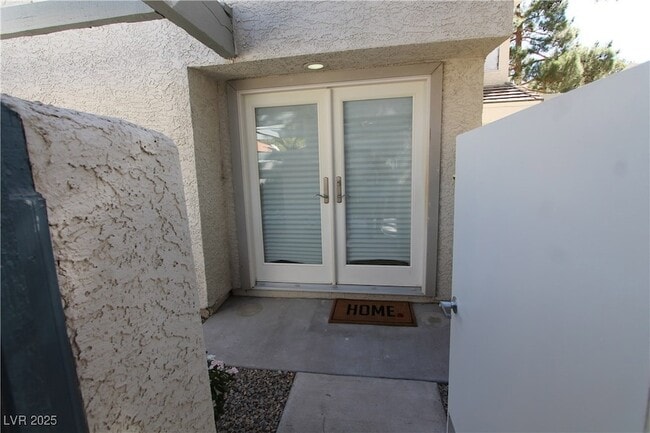 Foto del edificio - 2748 Lodestone Dr
