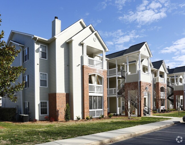 Foto principal - Village at Lake Wylie