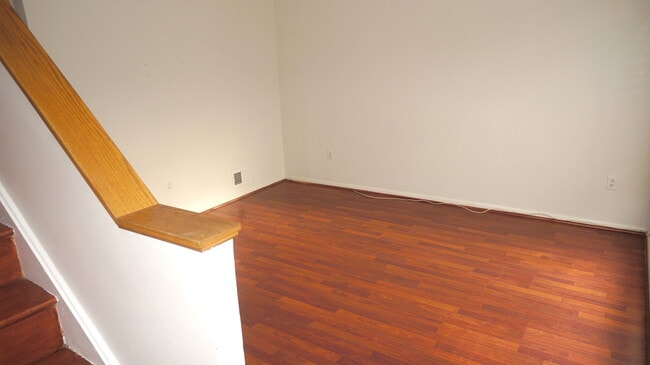 Family Room - 2206 Gingell Pl