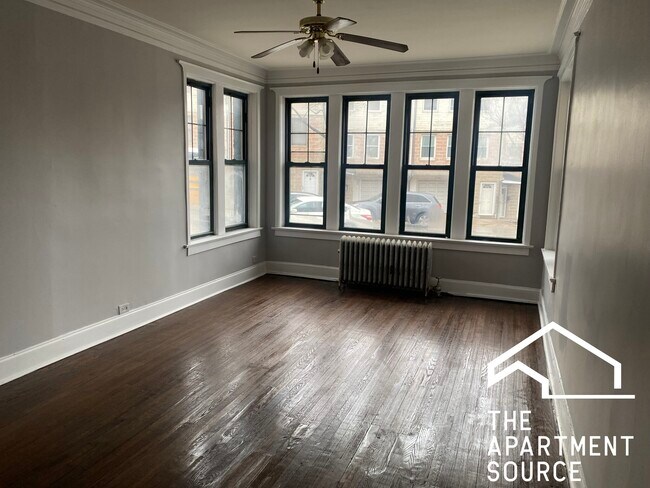 Foto del edificio - 2059 W Touhy Ave