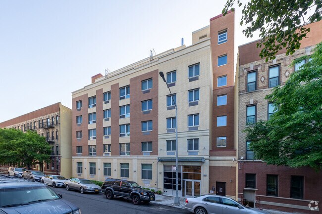 Building Photo - 461 Alabama Ave