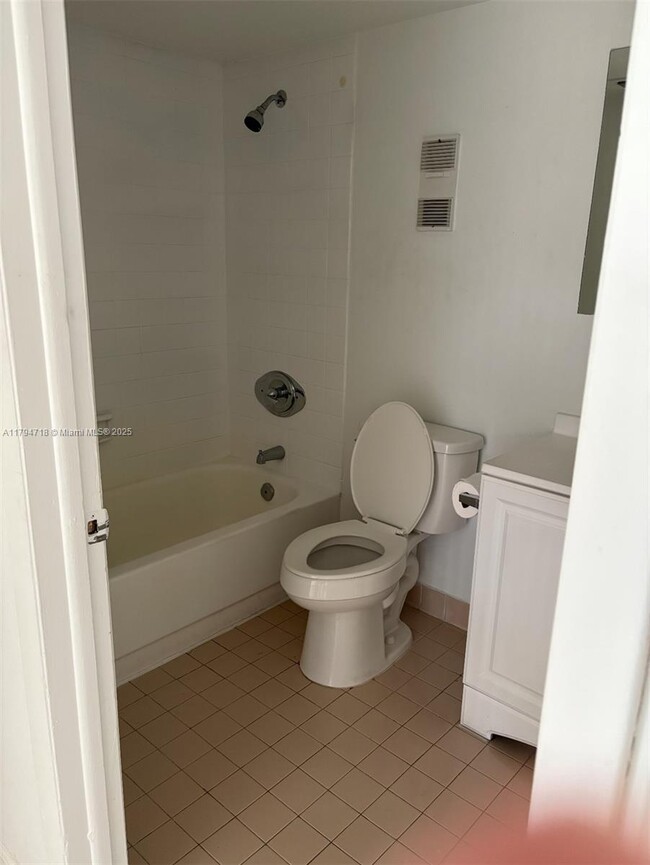Foto del edificio - 6320 SW 138th Ct