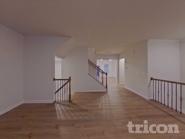 Building Photo - 1021 Bandon Dr