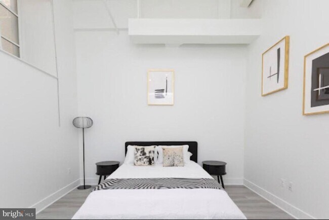 Foto del edificio - 300 Cathedral St