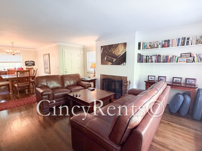 Foto del edificio - 3024 Kinmont St