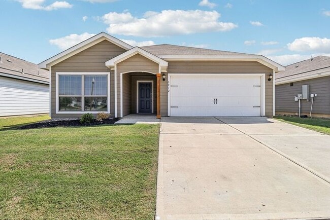 Building Photo - 720 Trinity Trl