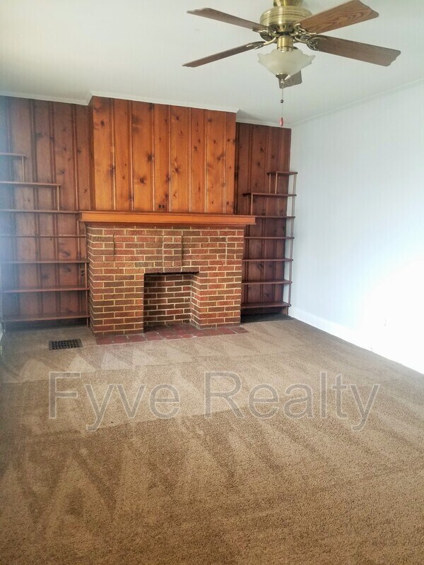 552 Woodbury Ave, Columbus, OH 43223 House Rental in Columbus, OH