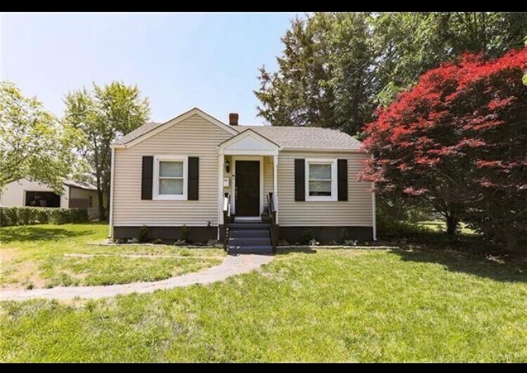 Foto principal - 6015 Glenway Dr