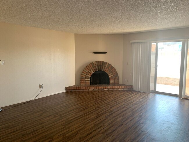 Foto del edificio - 953 W Cortez Ln
