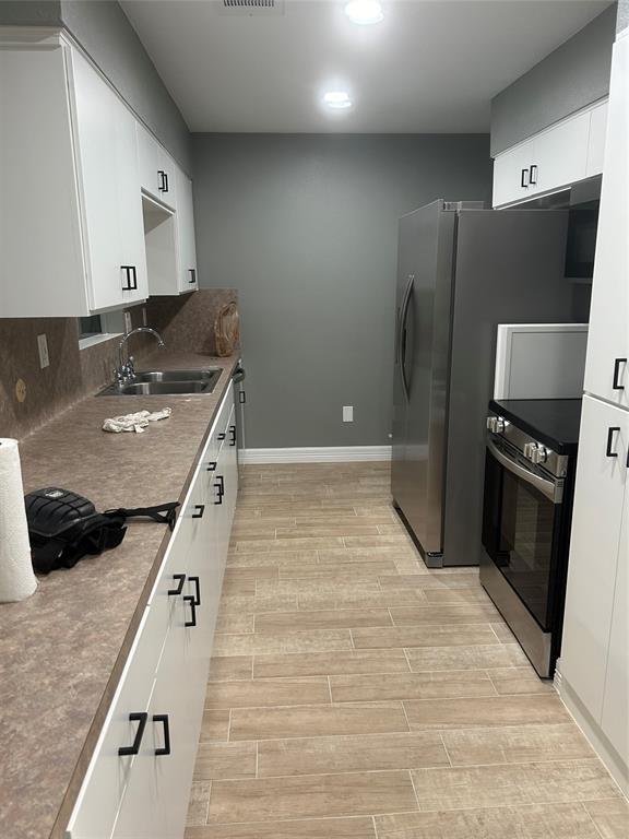 Building Photo - 10107 Trade Winds Dr