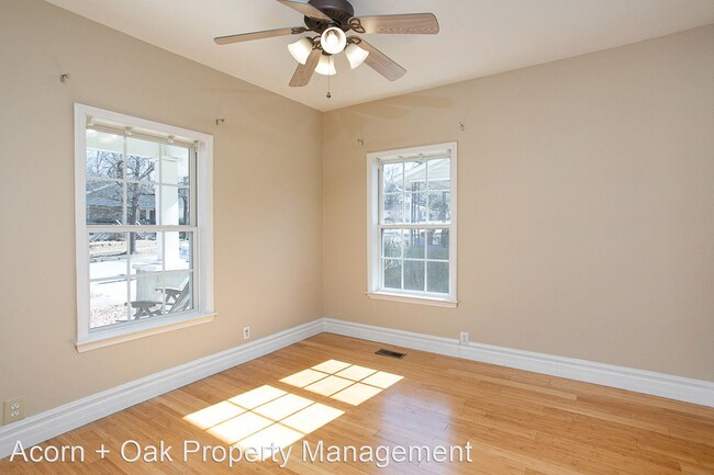 Building Photo - 3 br, 2 bath House - 1007 Lancaster St