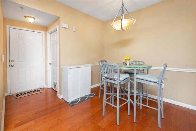 Photo - Beautiful 2/2 in Hunter's Creek House