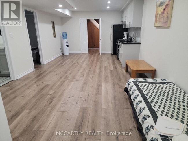 Building Photo - 6196 County 9 Rd