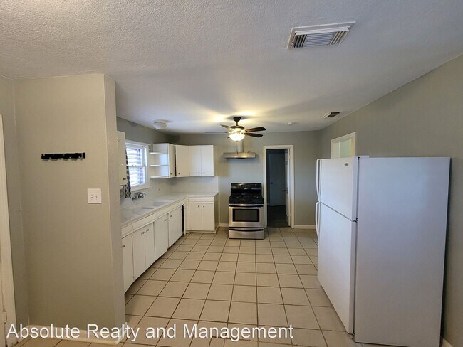 Building Photo - 3 br, 1 bath House - 1804 Bayou Homes Drive