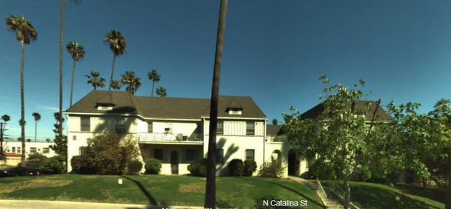 Building Photo - 150 N Catalina St