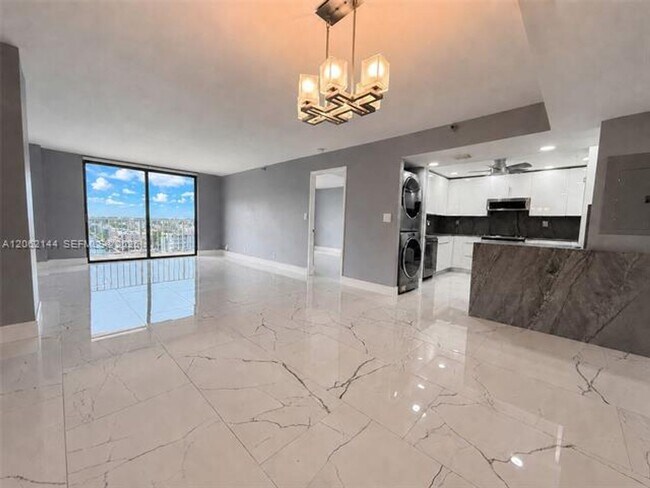 Foto del edificio - 290 174th St