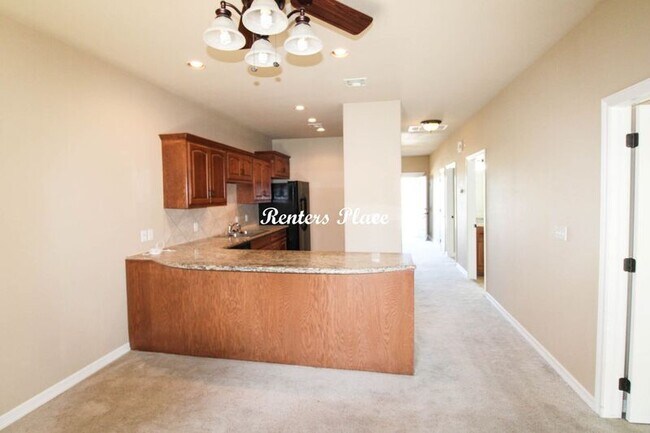 Foto del edificio - 10719 Douglas Cir