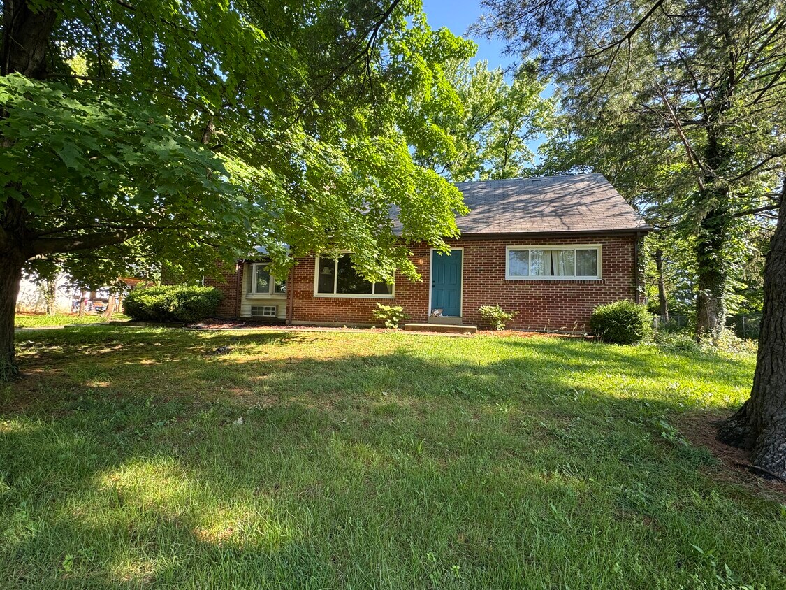 Primary Photo - 10275 Kennerly Rd