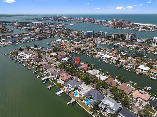 Foto del edificio - 668 Harbor Is