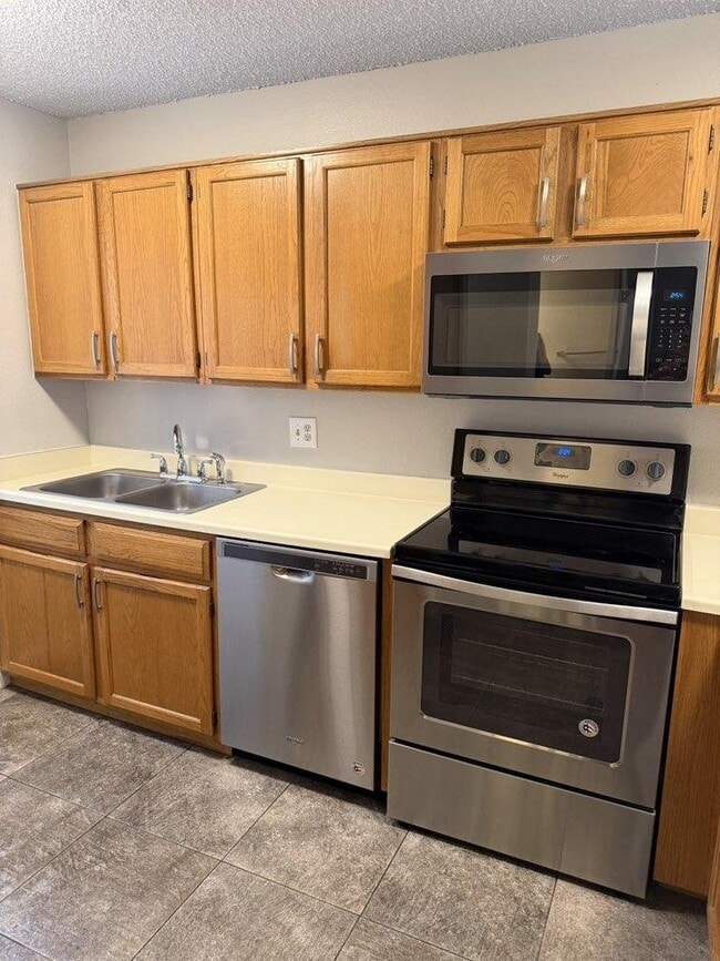 Photo - 7474 E Arkansas Ave (Denver, CO) Apartment