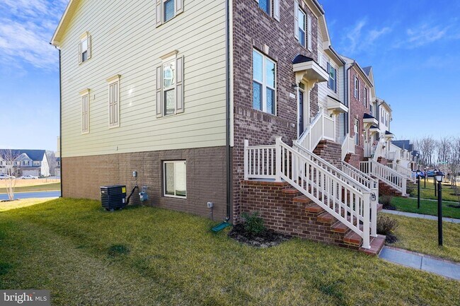 Foto del edificio - 18187 Red Mulberry Rd