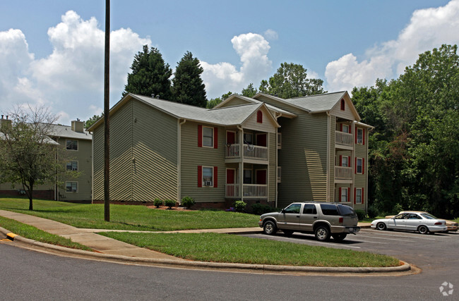 Building Photo - Oak Valley Apartments