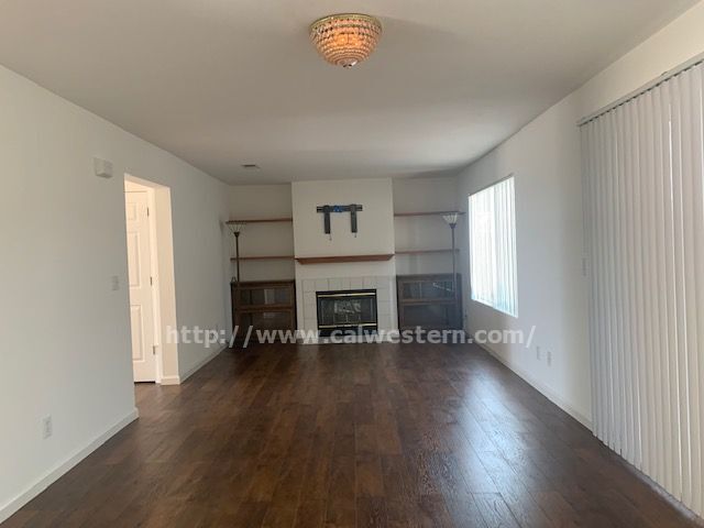 Foto del edificio - 3011 Luedke Pl