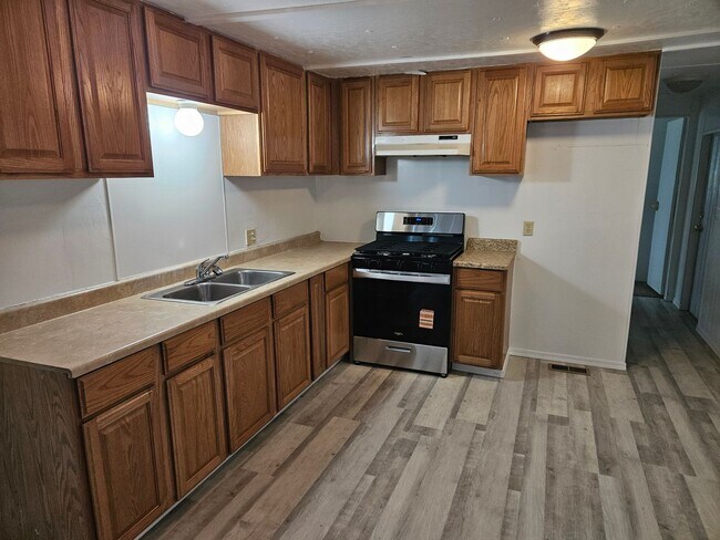 Foto del edificio - 2 Bedroom Single Wide Mobile in Bullhead City