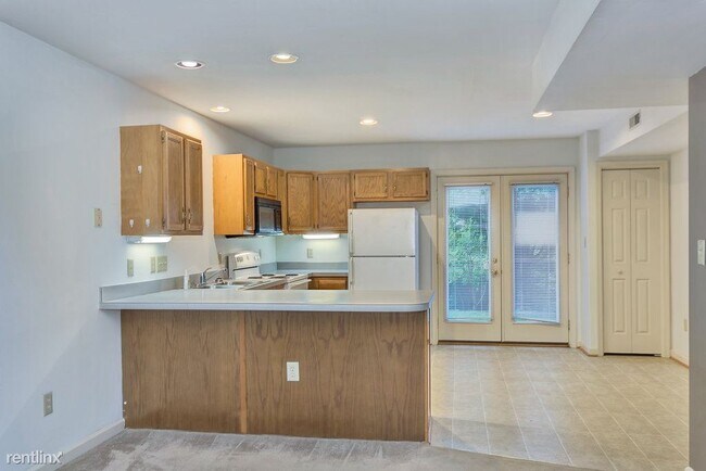 Building Photo - 2 br, 2 bath House - 1018 Highlands Drive