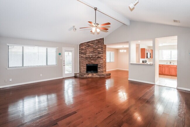 Foto del edificio - 2614 Berkshire Ln