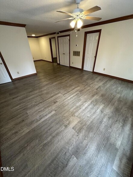 Foto del edificio - 3530 Ivy Commons Dr
