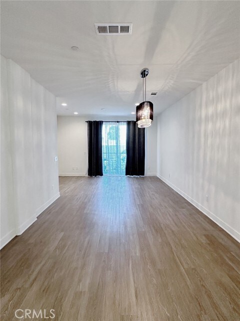 Foto del edificio - 9050 Garvey Ave