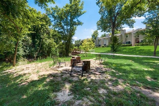 Foto del edificio - 6900 Skillman St