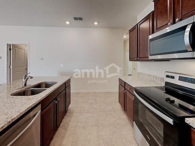 Foto del edificio - 10435 Carloway Hills Dr