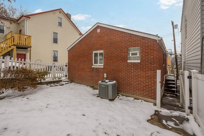 Photo - AVAILABLE NOW! Start the New Year in a new home with this STUNNING 2-bedroom in Avalon, ready for...