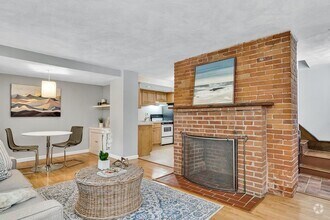 Building Photo - 126 Englewood Ave