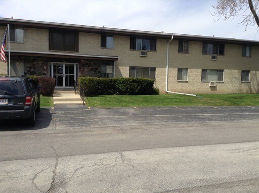 Primary Photo - 5240 W Midland Dr