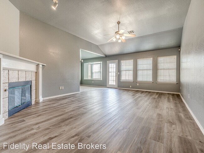 Building Photo - 3 br, 2 bath House - 17504 Gold Dr.