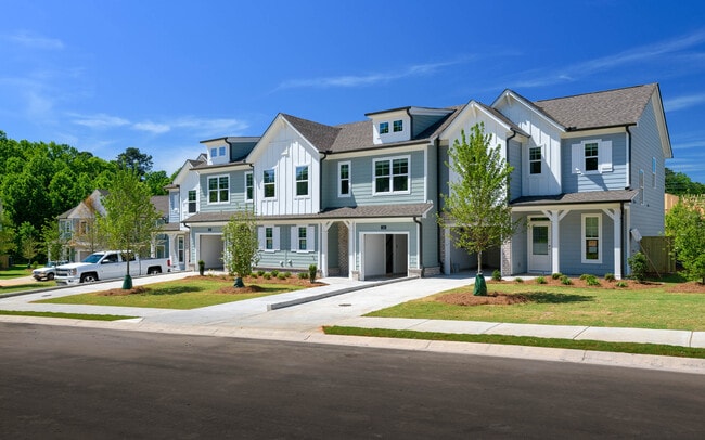 Foto del edificio - Brighton Townhomes