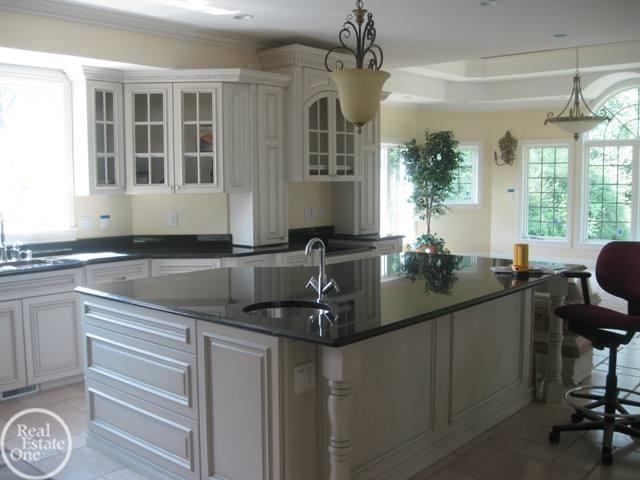 Building Photo - 6625 Valley Forge Dr