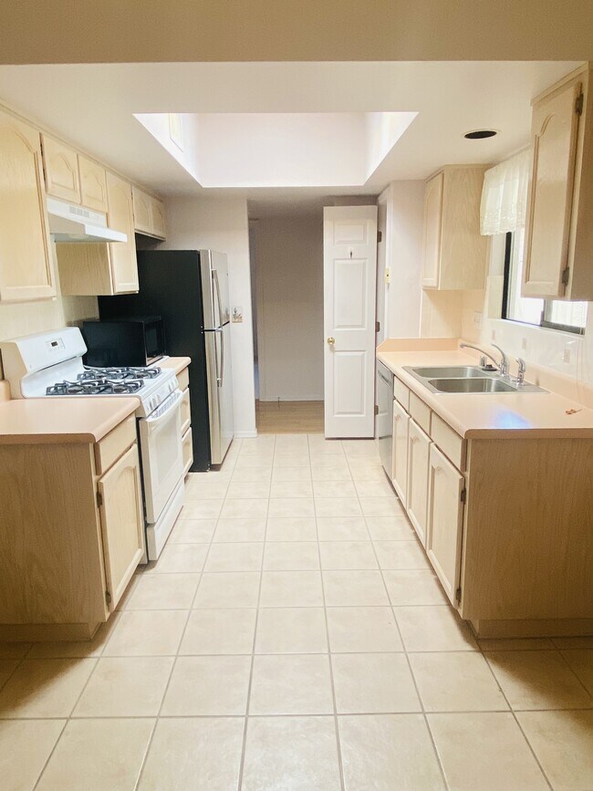 Photo - 236 E Calle Turquesa Townhome