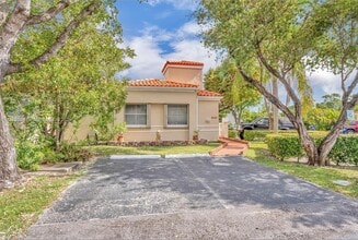 Building Photo - 6427 SW 132nd Ct Cir