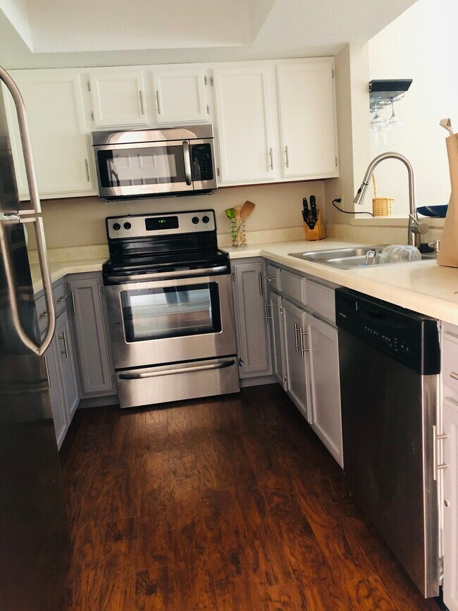 Foto del edificio - 109 Woodcrest Dr
