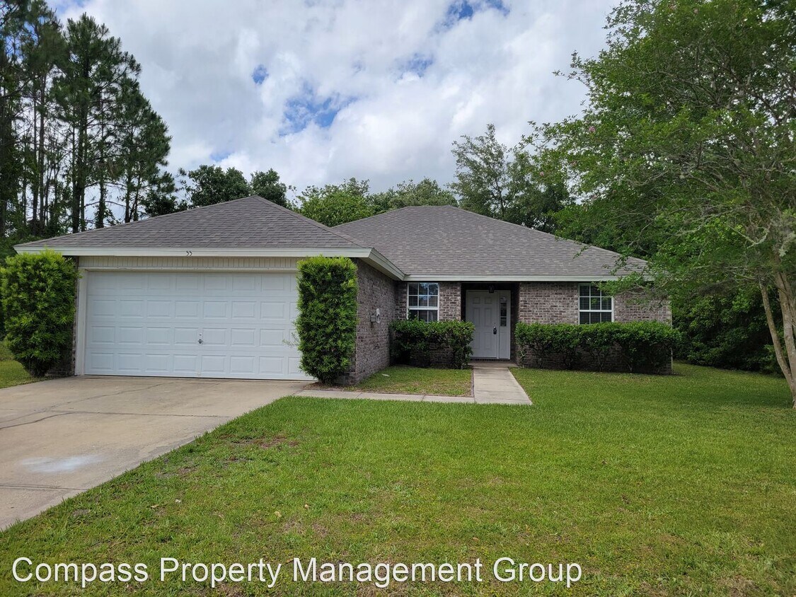 Foto principal - 3 br, 2 bath House - 55 Bronson Ln.